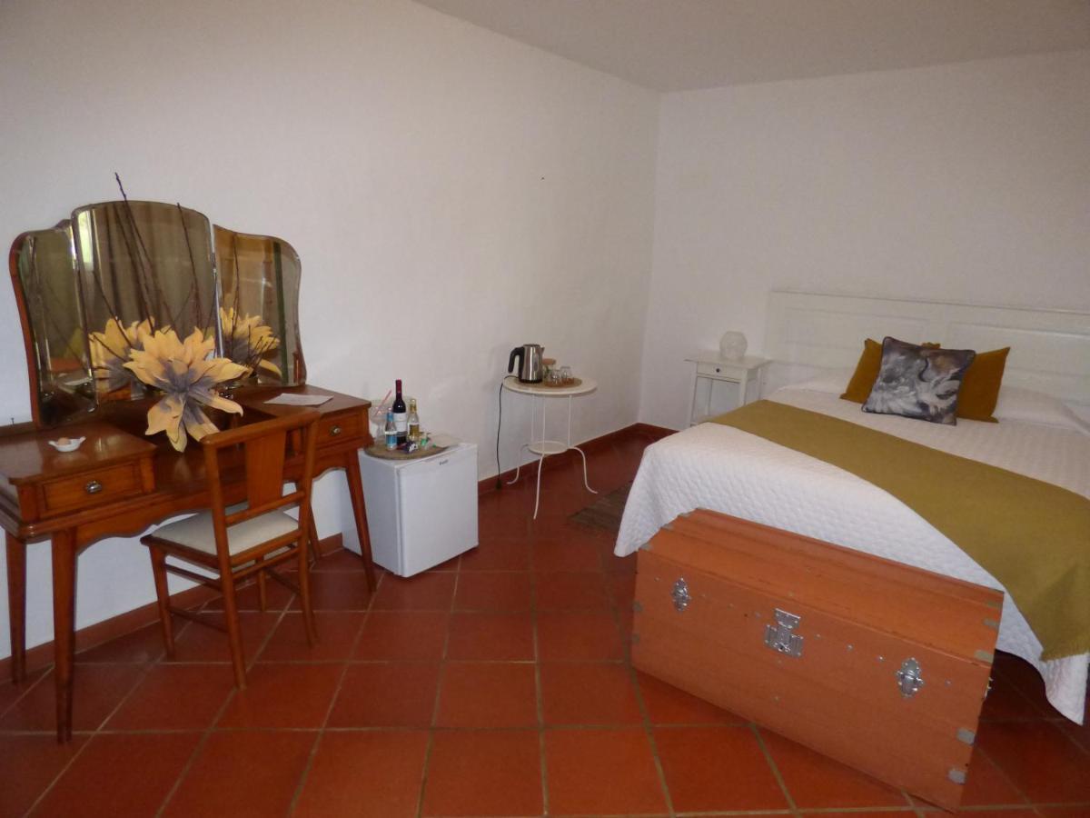 Solar Da Cumeada Bed & Breakfast Reguengos de Monsaraz Exterior photo
